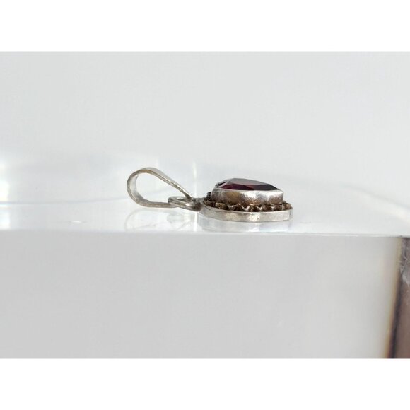 Garnet Accented Heart Shaped Wavy 925 Sterling Silver Vintage Pendant | Charm - Picture 5 of 12